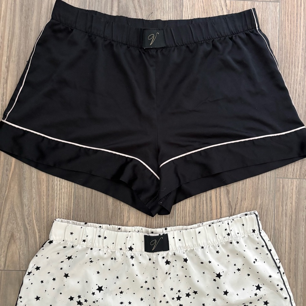 Victoria's Secret Satin Boxer Pajama Shorts Black & White Sz M - Picture 2 of 4